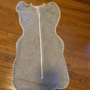 Love to dream swaddle - newborn size, excellent condition, grey unisex color
